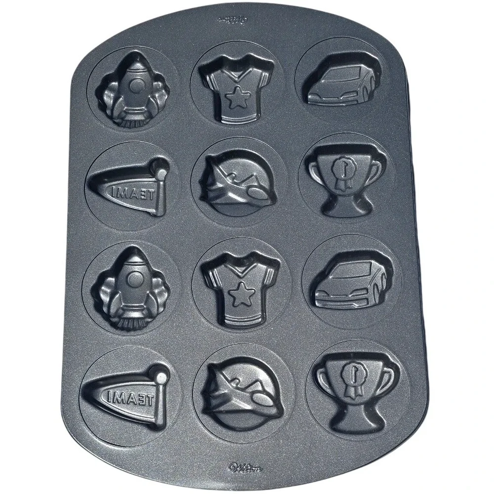 Wilton Sports & Space 12 Cavity Non-Stick Novelty Muffin Cupcake Baking Pan